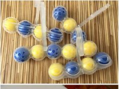 Mein ganzes Leben lang habe ich den Toilettenblock falsch benutzt: Ich habe ihn am Rand aufgehängt, aber es muss anders gemacht werden